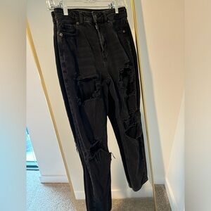 American Eagle Black Ripped Mom Jeans (0R)